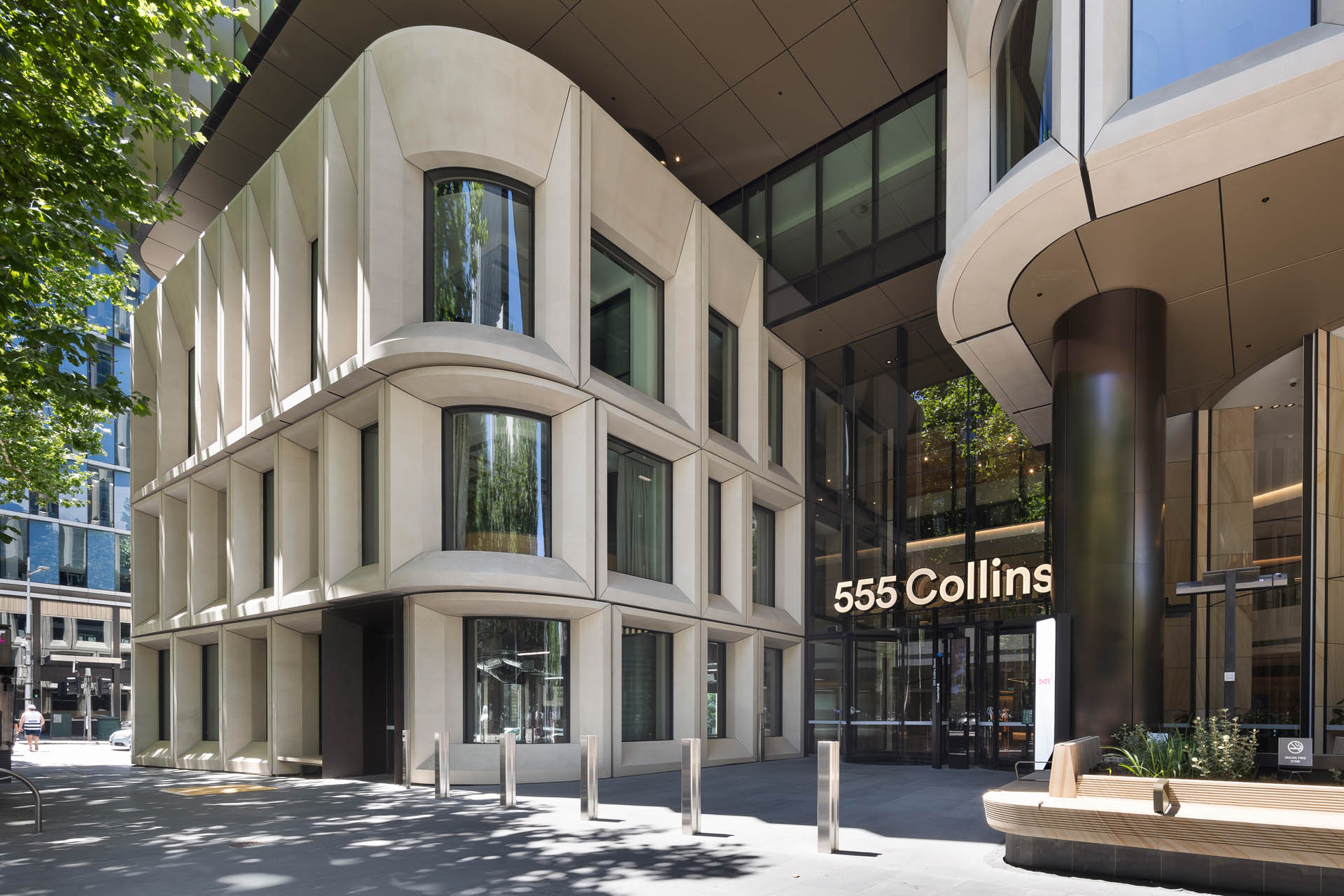 555 Collins St fit out